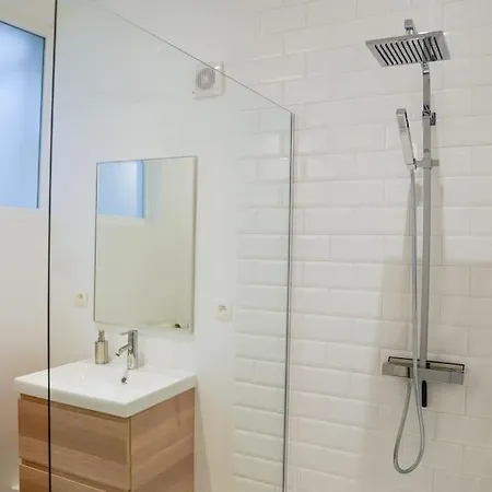 דירה Confort Au Centre De דינאן